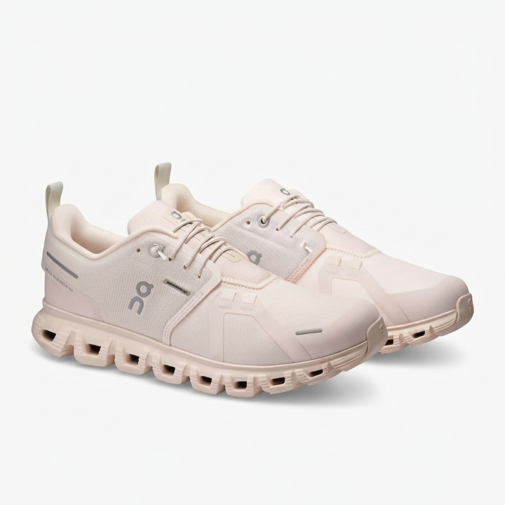On Running Cloud 6 "Pearl/Cream"