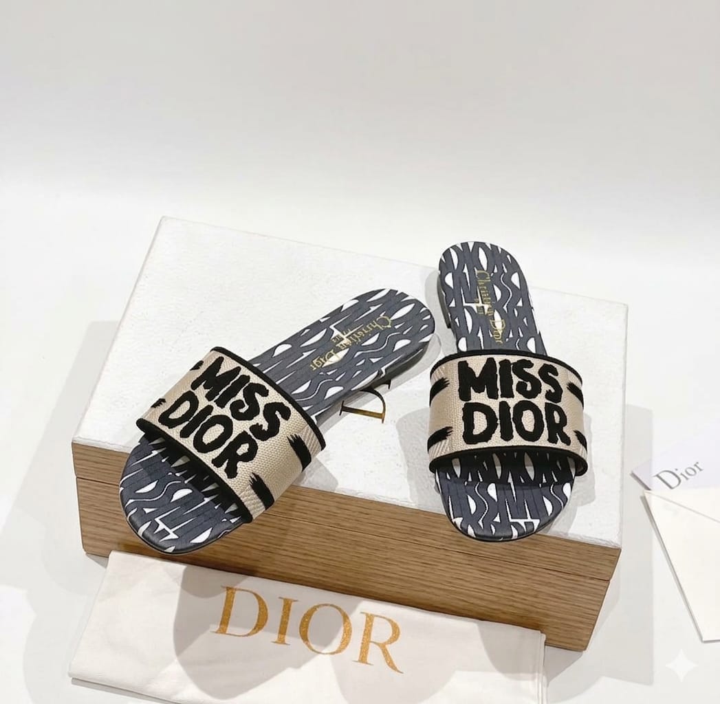 Miss Dior Women's Flat Slipper "Beige/Black"