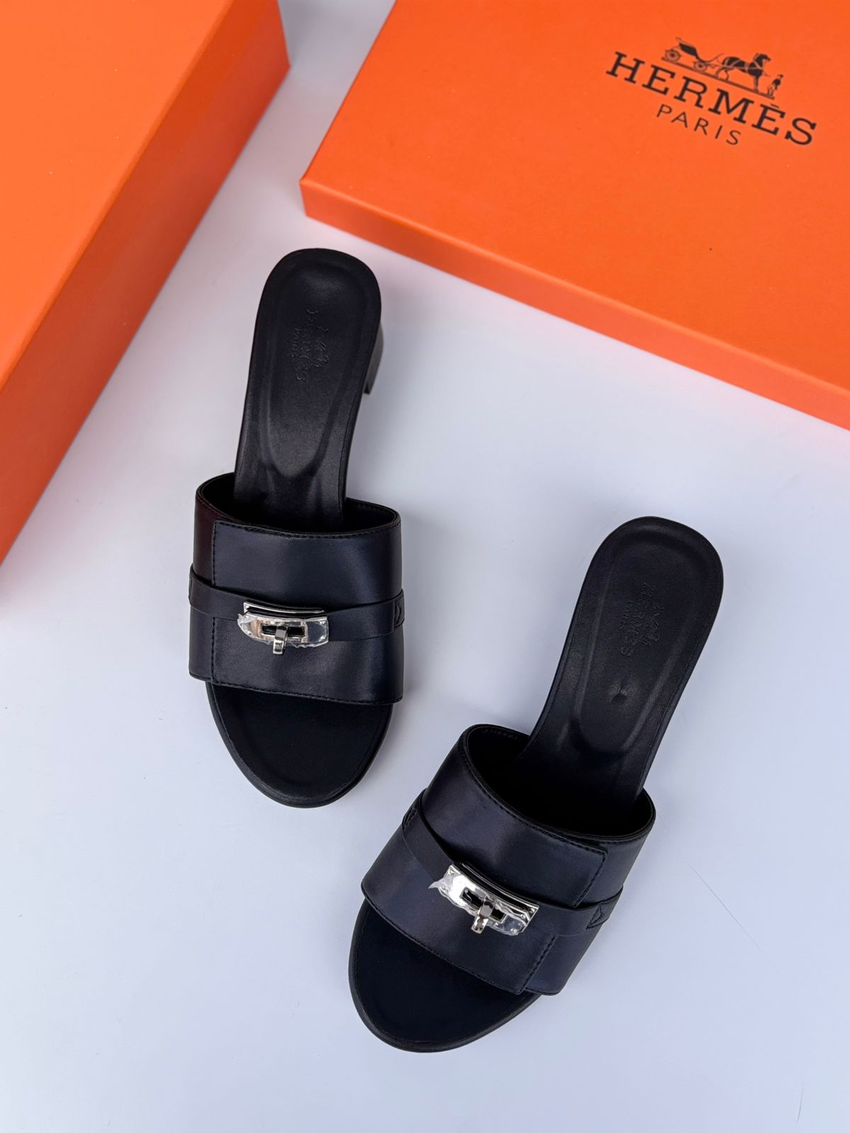 Hermès Gigi 50 sandals "Black"