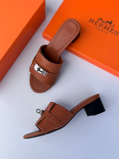Hermès Gigi 50 sandals "Brown"