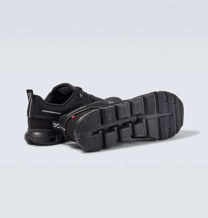 On Running Cloud 6 Sneakers  "All-black Colorway"