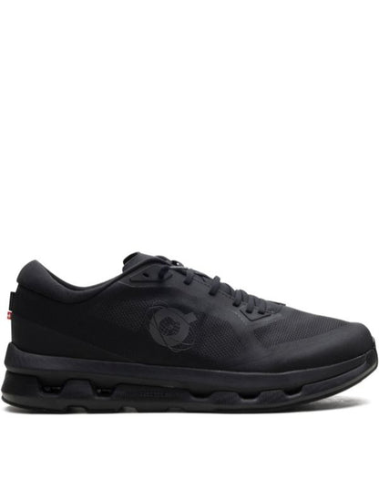 On Running Cloudzone Sneaker "Black"