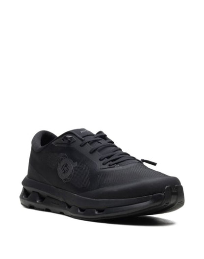 On Running Cloudzone Sneaker "Black"