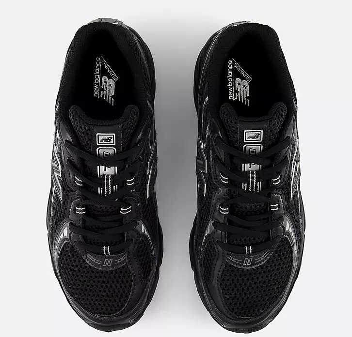 New Balance 740 Sneakers "Black/ Silver Metallic"