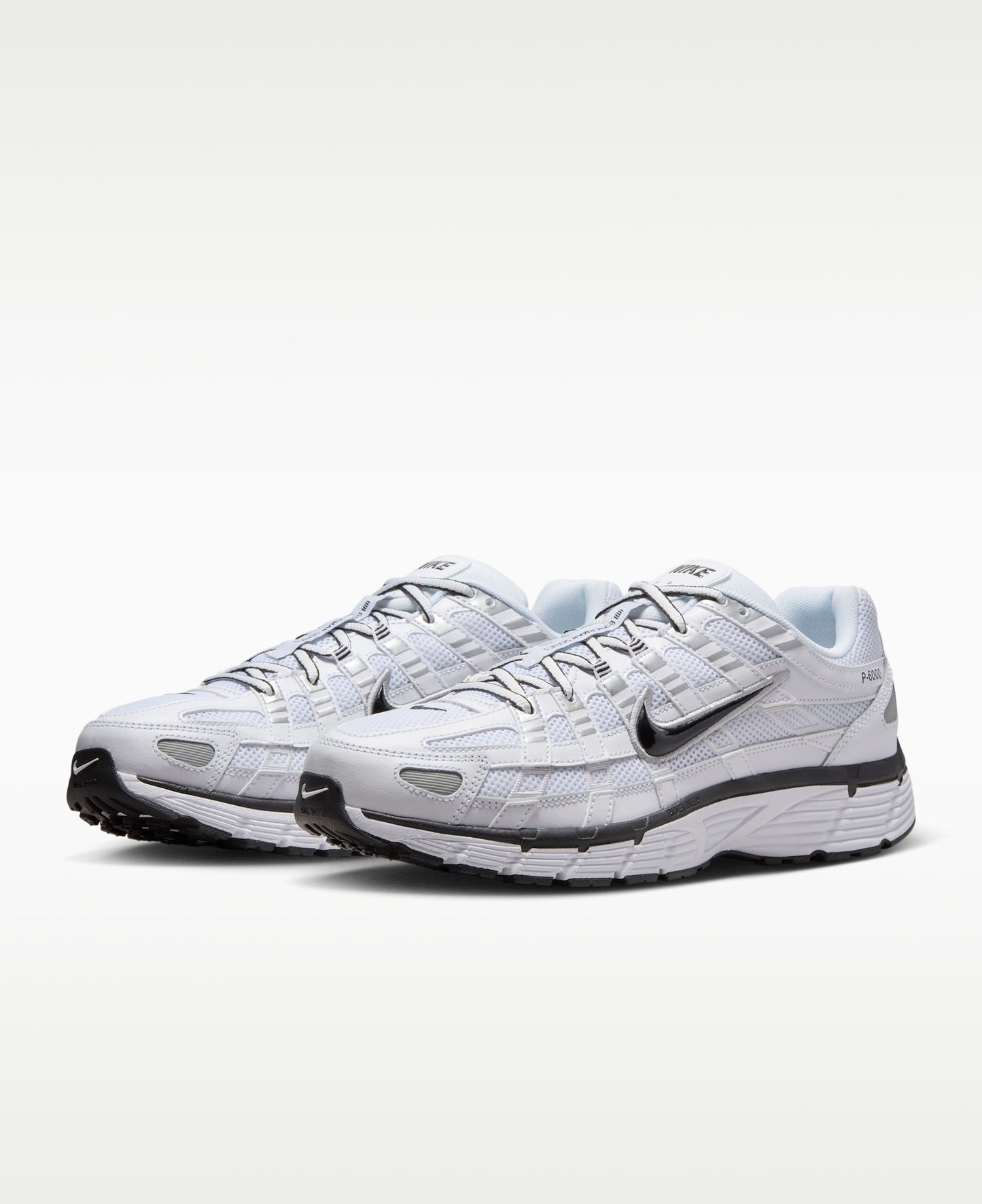 Nike P-6000 Sneaker "White/Black/Silver"