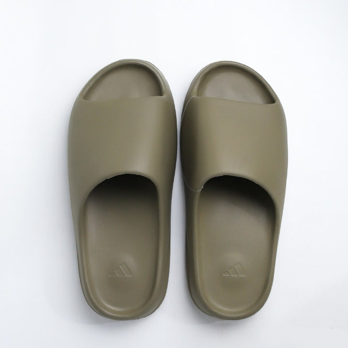 Adidas Yeezy Slide "Brown"