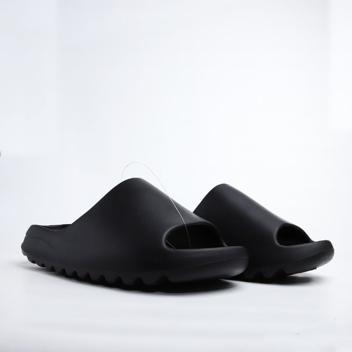 Adidas Yeezy Slide "Black"
