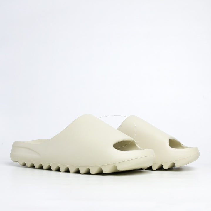 Adidas Yeezy Slide "Bone"