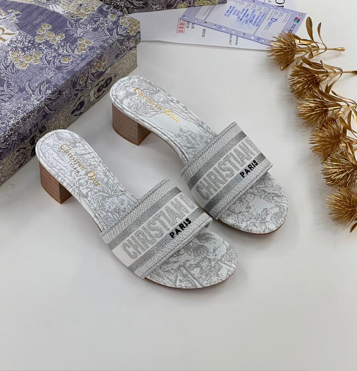 Dior Dway Sandals "Light Grey"