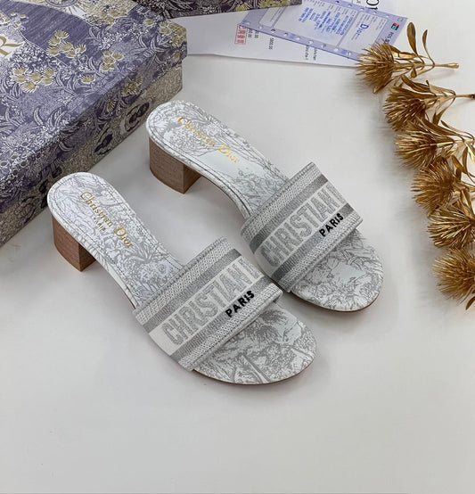 Dior Dway Sandals "Light Grey"