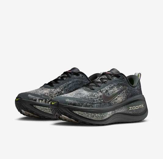 Vomero Plus Running Shoes "Oatmeal/Black "
