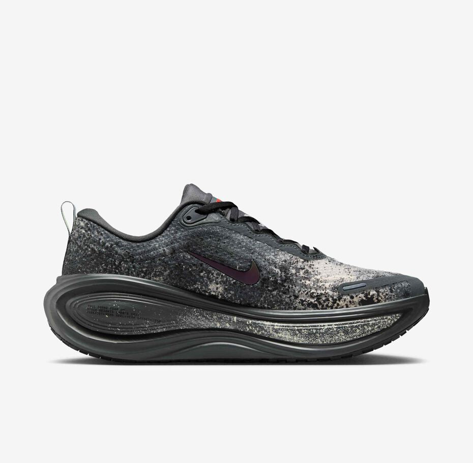 Vomero Plus Running Shoes "Oatmeal/Black "