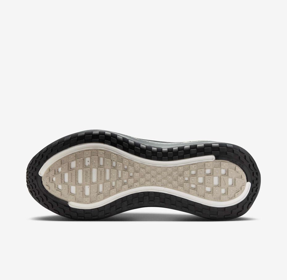 Vomero Plus Running Shoes "Oatmeal/Black "