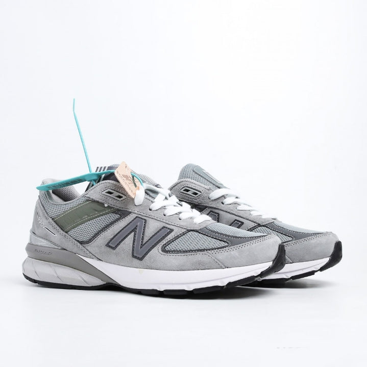 New Balance 990v5 Sneakers "Grey"