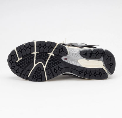 New Balance 1906A "Tech Explosion" Sneaker "Silver Metallic/ White"