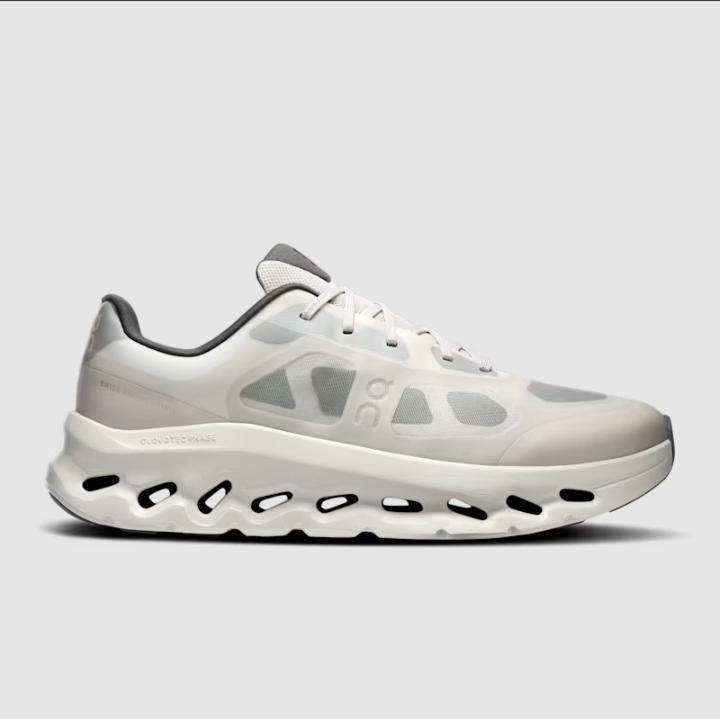 On Running Cloudtilt Remix in "Beige/ Grey"