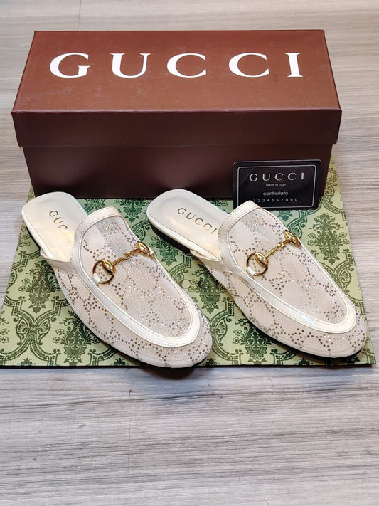 Gucci GG Crystal Princetown slipper "White"