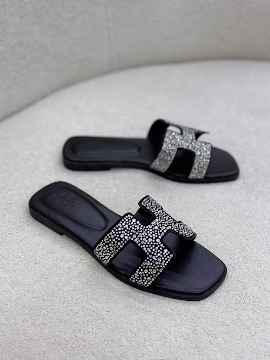 Hermès Oran sandals
 "Black"