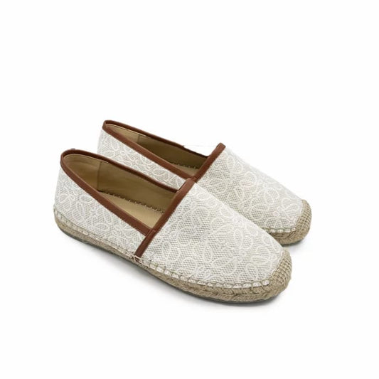 "Loewe Anagram Espadrilles – White/Beige"