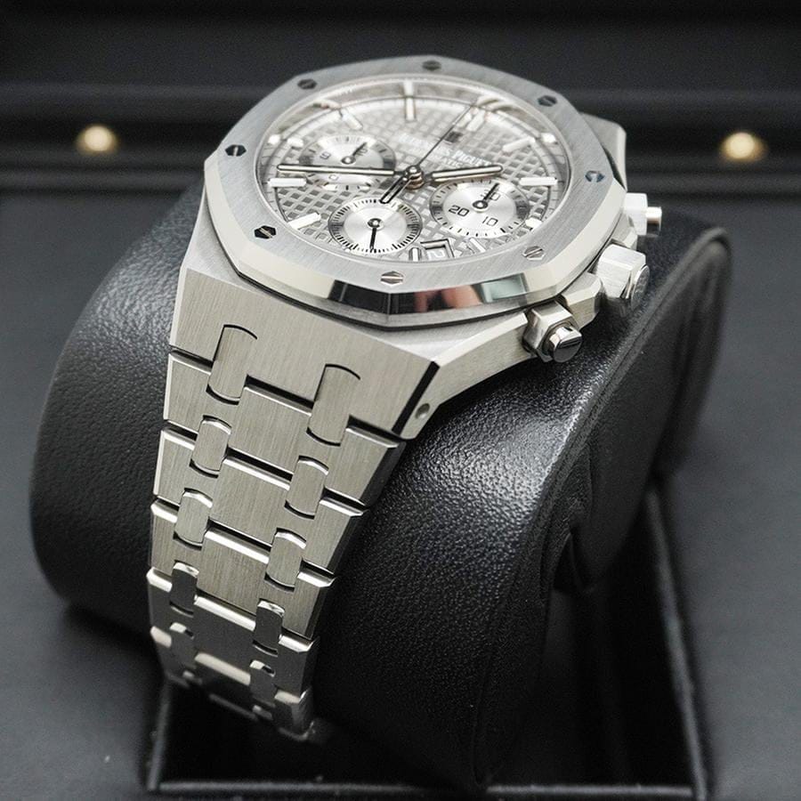 "AP Royal Oak Offshore — Silver Dial"