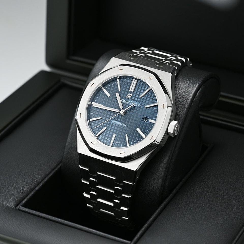 Audemars Piguet Royal Oak – Stainless Steel/Blue Dial