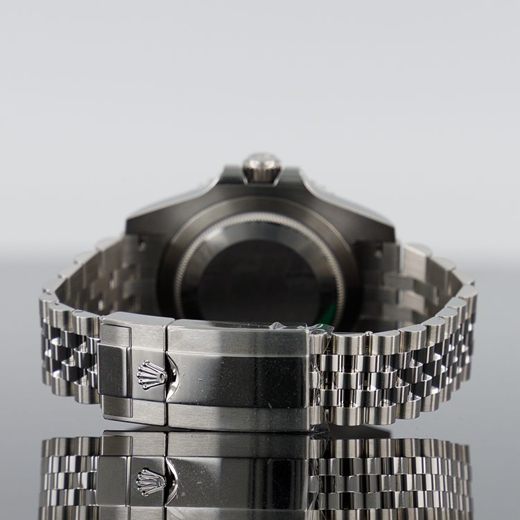 Rolex GMT-Master II 40mm Steel Jubilee 126710GRNR