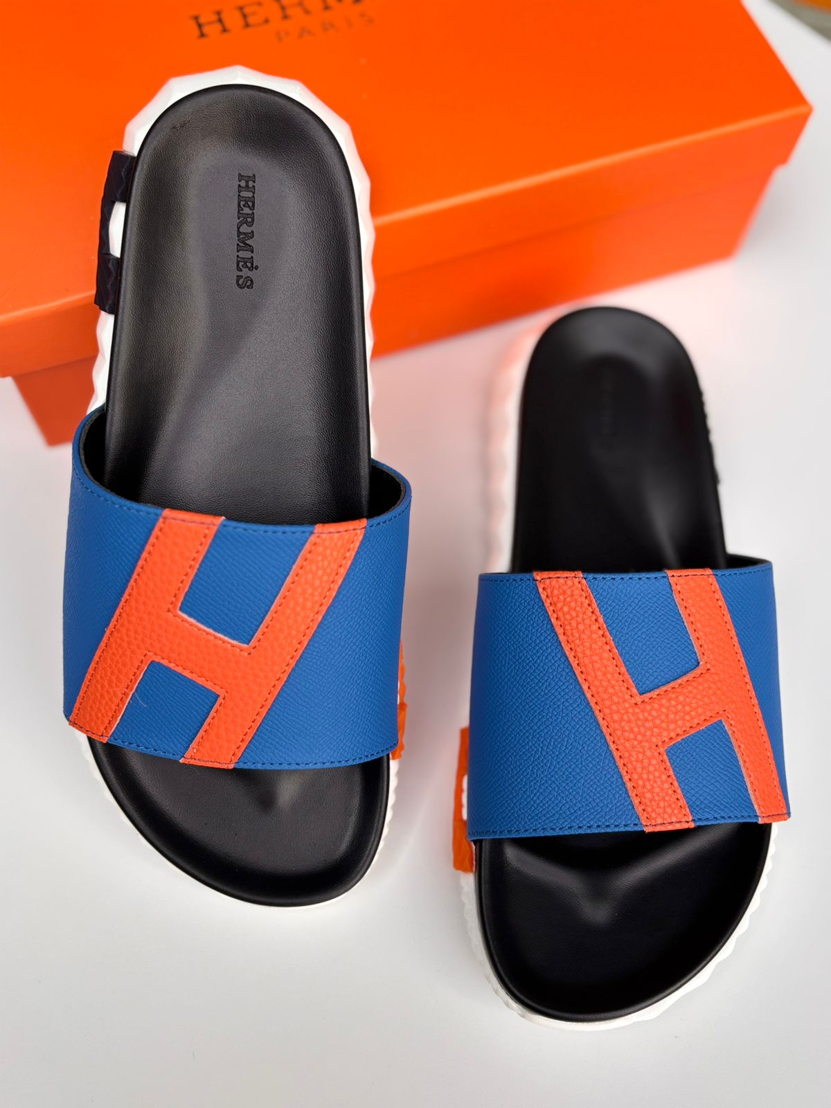 Hermes Slipper