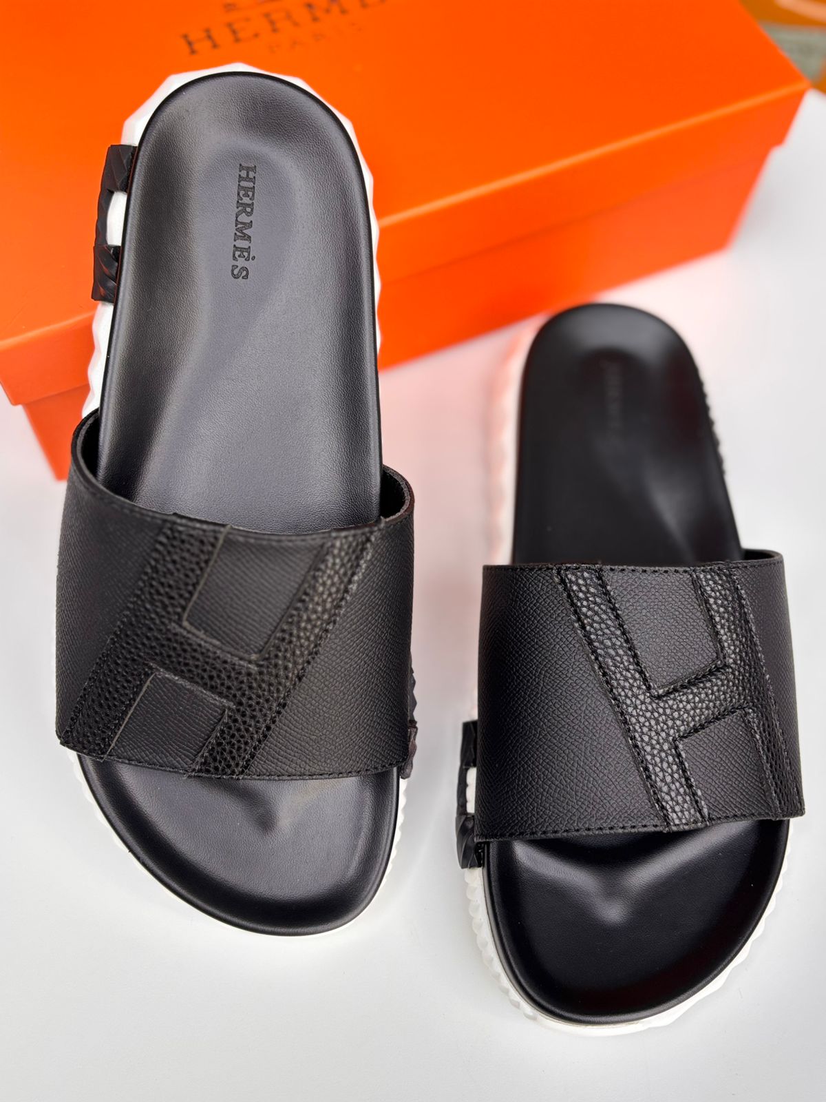 Hermes Slipper