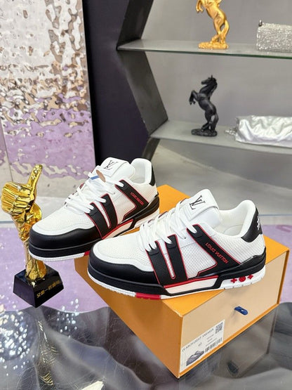 Louis Vuitton Trainer sneakers "Black/White"