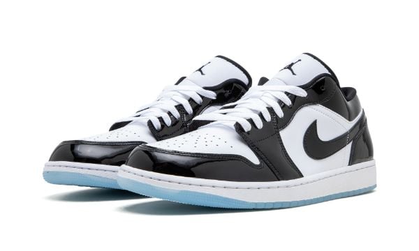 JORDAN 1 LOW SE "Concord"