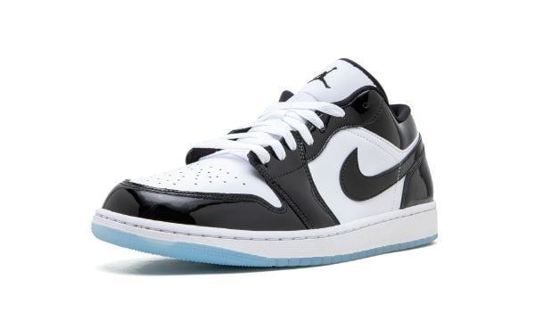 JORDAN 1 LOW SE "Concord"