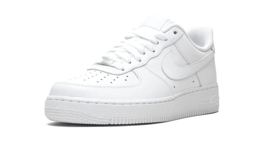 AIR FORCE 1 LOW 07 "Triple White"