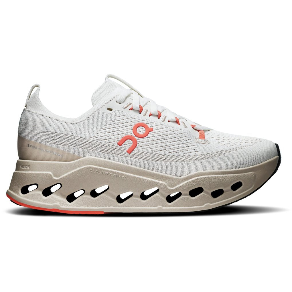 On Running Cloudsurfer Max Ivory/Salmon