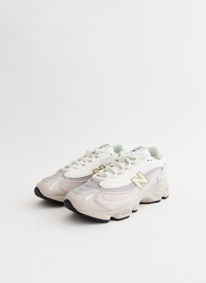 New Balance 1000 Moonrock Sea Salt"