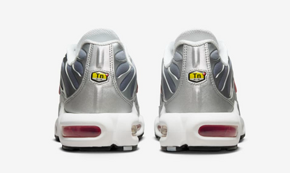Nike Air Max Plus TN Sneakers – White Metallic Silver Red Swoosh Air Cushion Trainers