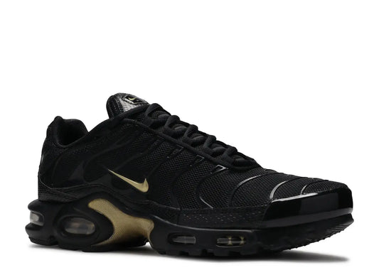 Nike Air Max Plus TN Sneakers – Triple Black Gold Swoosh