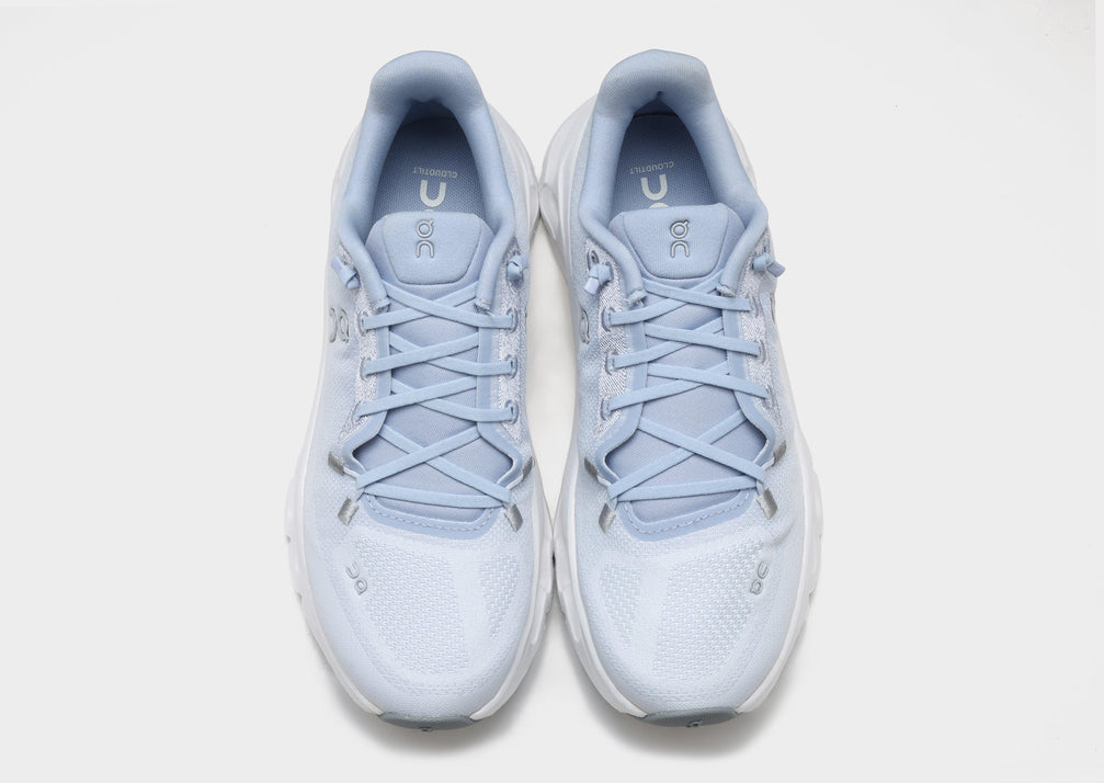 On Cloudspark – Light Blue/White Sneakers