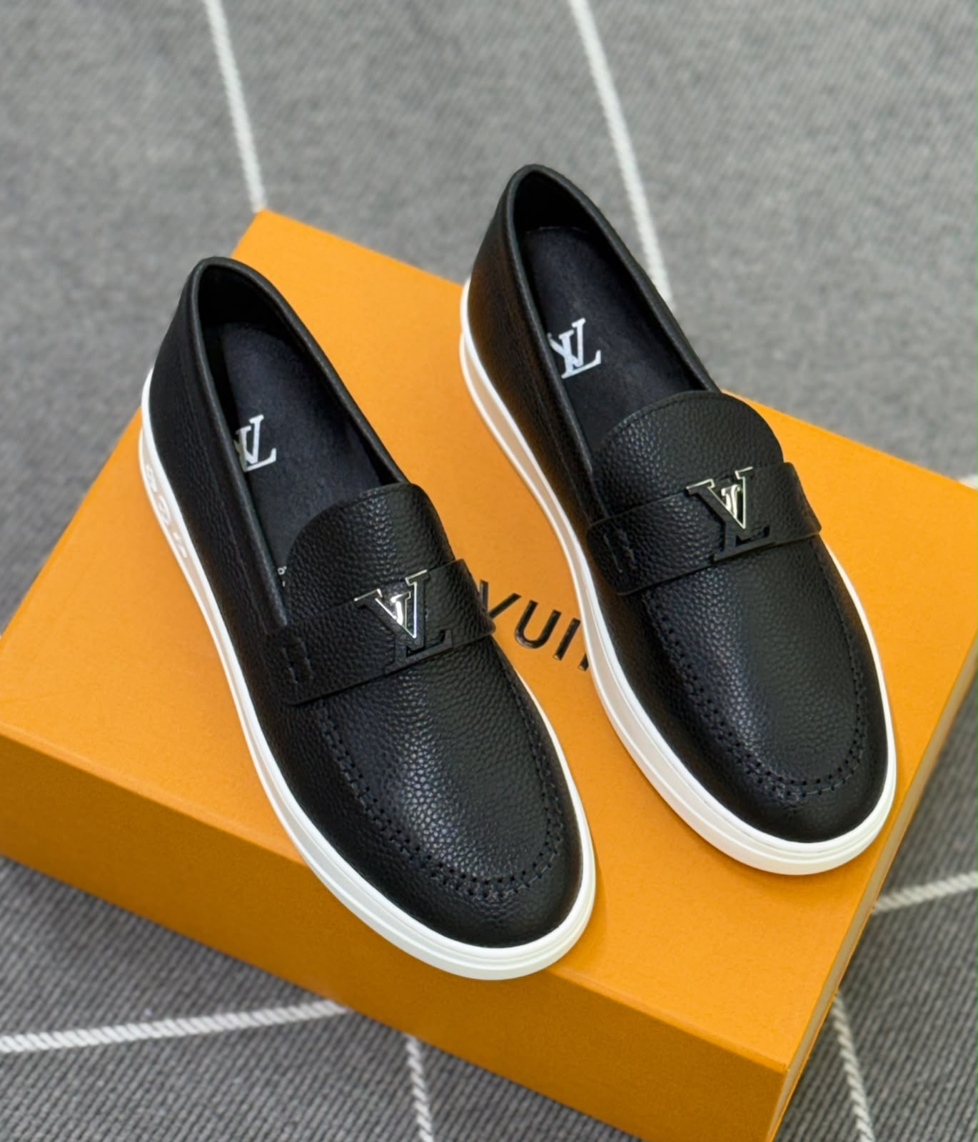 Louis Vuitton Grain Leather LV Initials Loafer Sneakers – Black