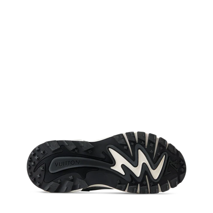 Louis Vuitton Runner Tactic Sneakers