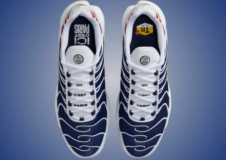 Nike Air Max Plus TN Sneakers – Navy