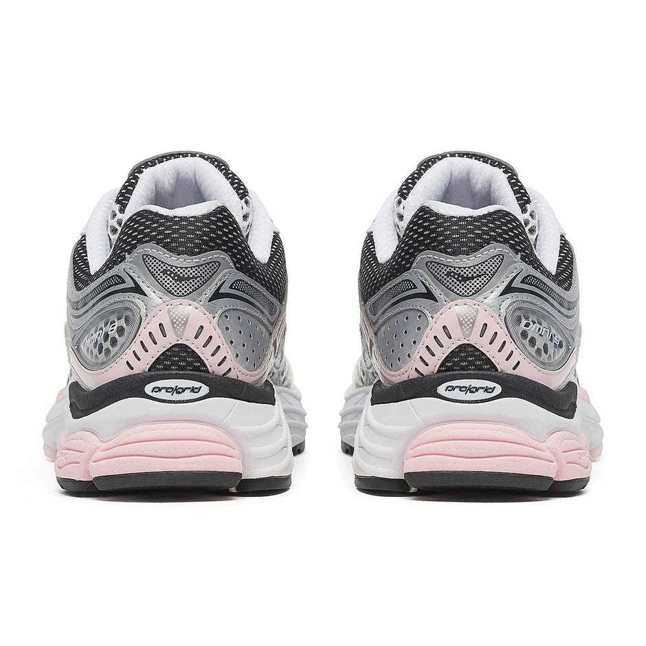Saucony ProGrid Omni 9 – Silver & Pink Sneakers
