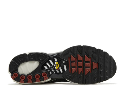 Nike Air Max Plus TN Sneakers – Olive Green Black.