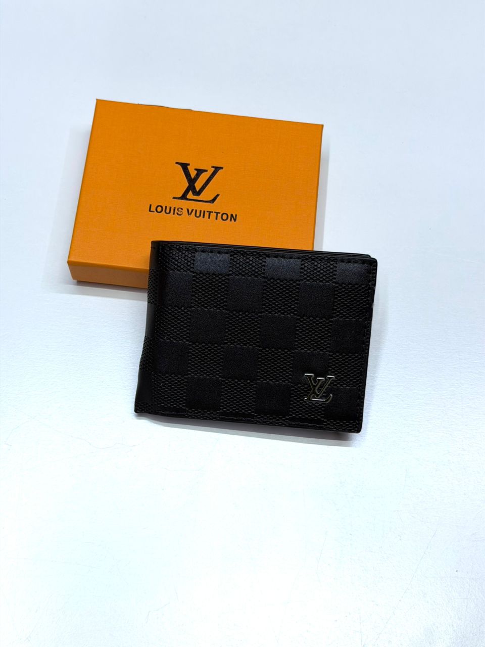 Black Textured Checkerboard LV-Inspired Bifold Men Wallet