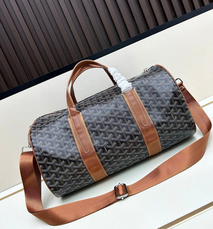 Chevron Print Leather-Trim Travel Duffel Bag for Men & Women