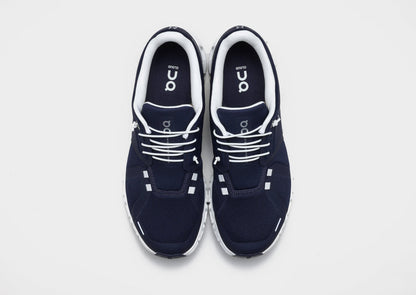On Running Cloud 6
‎Midnight White