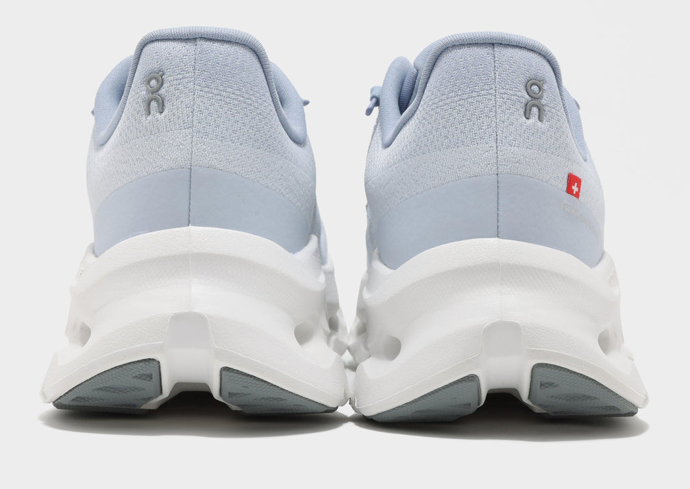On Cloudspark – Light Blue/White Sneakers
