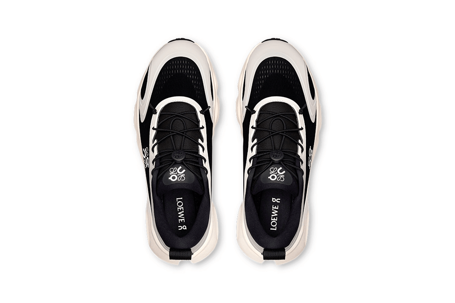 On Cloudsolo Sneakers – Eggshell Black & White