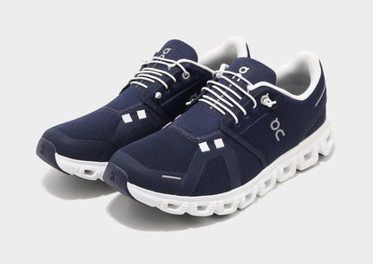 On Running Cloud 6
‎Midnight White