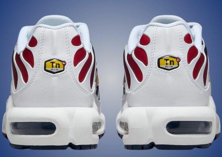 Nike Air Max Plus TN Sneakers – Navy